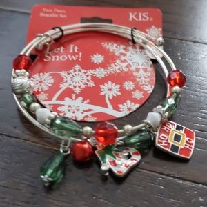 NWT Christmas bangle bracelet